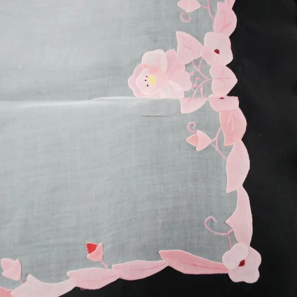 VTG 4 Hand Applique Embroidered Organdy Linen Placemats Pink White By Brode Main